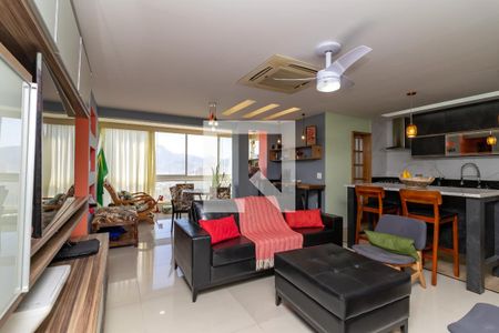 Sala de apartamento à venda com 2 quartos, 91m² em Barra da Tijuca, Rio de Janeiro