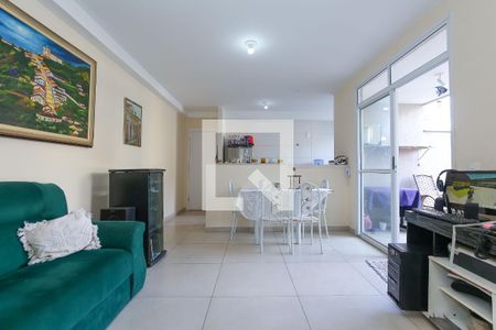 Sala de apartamento para alugar com 3 quartos, 93m² em Nova Suíssa, Belo Horizonte