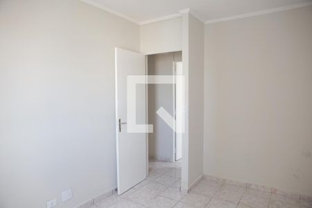 Quarto 2 de apartamento para alugar com 3 quartos, 65m² em Vila Palmares, São Caetano do Sul