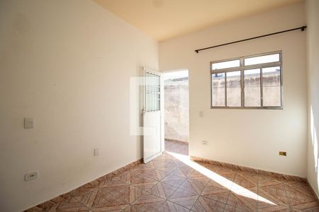 Sala de casa para alugar com 2 quartos, 120m² em Vila Rica, São Paulo