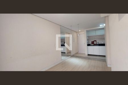 Sala de apartamento para alugar com 2 quartos, 49m² em Parque das Nações, Santo André