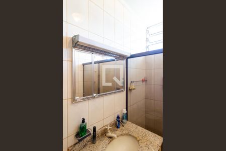 Casa à venda com 138m², 3 quartos e 2 vagas Casa à venda com 138m², 3 quartos e 2 vagasBanheiro Social