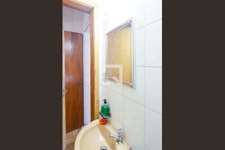 Casa à venda com 138m², 3 quartos e 2 vagas Casa à venda com 138m², 3 quartos e 2 vagasLavabo