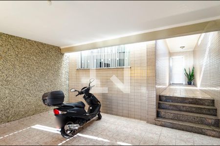 Casa à venda com 138m², 3 quartos e 2 vagas Casa à venda com 138m², 3 quartos e 2 vagasGaragem