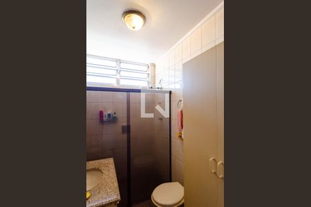 Casa à venda com 138m², 3 quartos e 2 vagas Casa à venda com 138m², 3 quartos e 2 vagasBanheiro Social