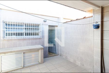 Casa à venda com 138m², 3 quartos e 2 vagas Casa à venda com 138m², 3 quartos e 2 vagasLavanderia