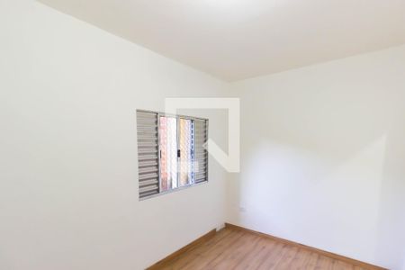 Quarto 1 de casa para alugar com 2 quartos, 60m² em Bussocaba, Osasco