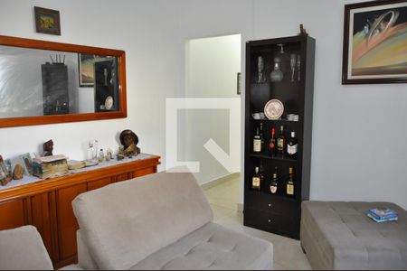 Sala de casa à venda com 3 quartos, 200m² em Todos Os Santos, Rio de Janeiro