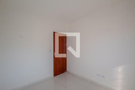 Quarto 2 de casa para alugar com 2 quartos, 51m² em Jardim Primeiro de Maio (chacara Fazendinha), Osasco