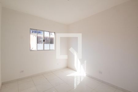 Quarto 2 de casa para alugar com 2 quartos, 51m² em Jardim Primeiro de Maio (chacara Fazendinha), Osasco