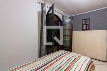 Quarto 2 de casa à venda com 2 quartos, 120m² em Vila Yolanda, Osasco