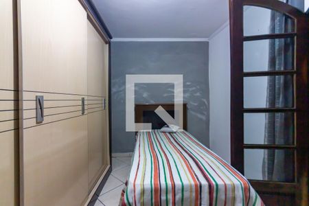 Quarto 2 de casa à venda com 2 quartos, 120m² em Vila Yolanda, Osasco