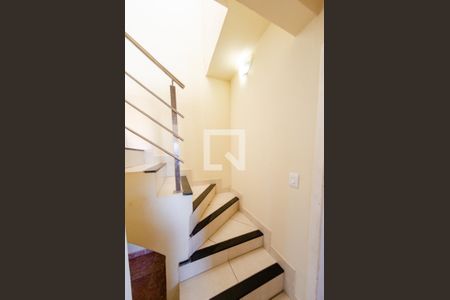 Escada de apartamento à venda com 5 quartos, 200m² em Jardim Alvorada, Belo Horizonte