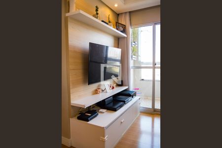 Sala de apartamento para alugar com 2 quartos, 50m² em Utinga, Santo André