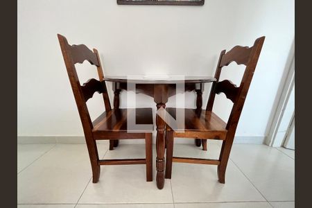 Sala de apartamento à venda com 1 quarto, 42m² em Cambuí, Campinas