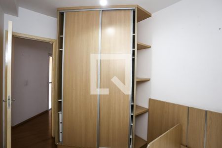 Quarto 1 de apartamento para alugar com 3 quartos, 80m² em Parque Taboão, Taboão da Serra