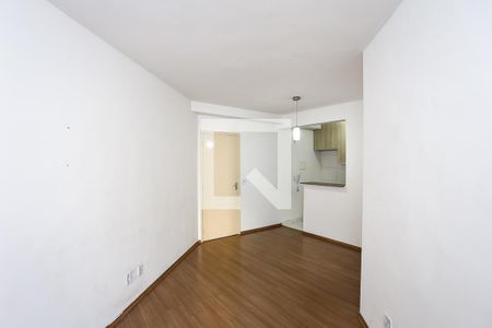 Sala de apartamento para alugar com 3 quartos, 80m² em Parque Taboão, Taboão da Serra