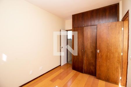 Quarto 1 de apartamento à venda com 1 quarto, 63m² em Savassi, Belo Horizonte