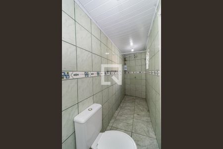 Banheiro da Suíte de apartamento para alugar com 1 quarto, 70m² em Morro Santana, Porto Alegre