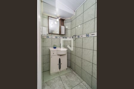 Banheiro da Suíte de apartamento para alugar com 1 quarto, 70m² em Morro Santana, Porto Alegre