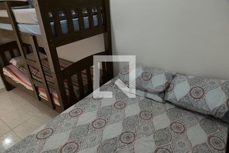 Quarto 1 de apartamento para alugar com 1 quarto, 45m² em Vila Tupi, Praia Grande