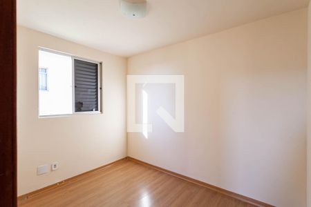 Quarto 1 de apartamento à venda com 3 quartos, 90m² em São João Batista, Belo Horizonte