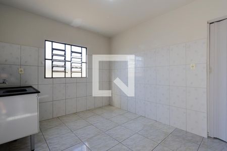 Cozinha de casa para alugar com 1 quarto, 40m² em Vila Santa Maria, São Paulo