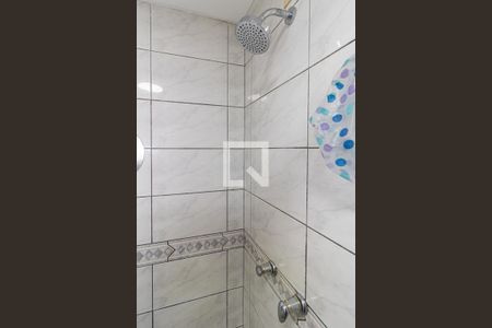 Banheiro da Suíte de apartamento para alugar com 3 quartos, 200m² em Lageado, Porto Alegre