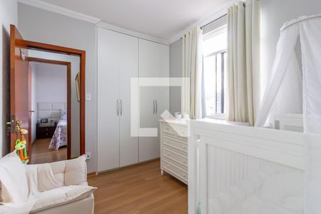 Quarto de casa à venda com 3 quartos, 60m² em Tirol (Barreiro), Contagem