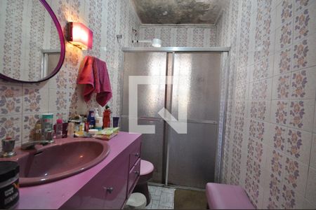 Banheiro da Suíte de casa para alugar com 2 quartos, 150m² em Jardim Independência, São Paulo