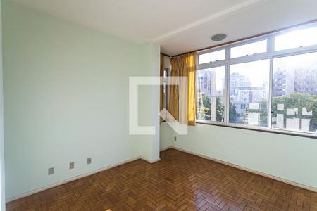 Suíte de apartamento para alugar com 3 quartos, 100m² em Funcionários, Belo Horizonte