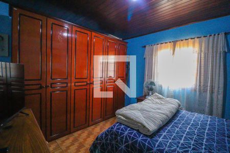 Casa à venda com 378m², 4 quartos e 2 vagas Casa à venda com 378m², 4 quartos e 2 vagasQuarto 1