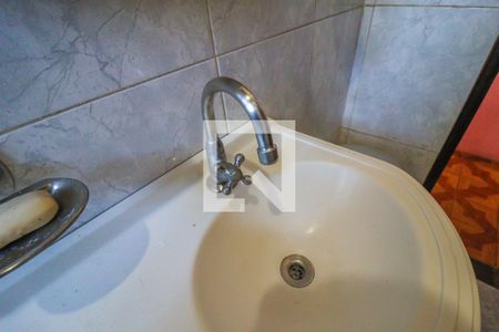 Casa à venda com 378m², 4 quartos e 2 vagas Casa à venda com 378m², 4 quartos e 2 vagasBanheiro