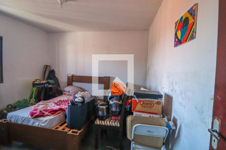 Casa à venda com 378m², 4 quartos e 2 vagas Casa à venda com 378m², 4 quartos e 2 vagasEdícula