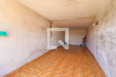 Casa à venda com 378m², 4 quartos e 2 vagas Casa à venda com 378m², 4 quartos e 2 vagasGaragem