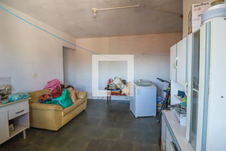 Casa à venda com 378m², 4 quartos e 2 vagas Casa à venda com 378m², 4 quartos e 2 vagasEdícula