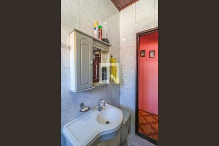 Casa à venda com 378m², 4 quartos e 2 vagas Casa à venda com 378m², 4 quartos e 2 vagasBanheiro