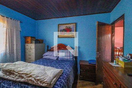 Casa à venda com 378m², 4 quartos e 2 vagas Casa à venda com 378m², 4 quartos e 2 vagasQuarto 1