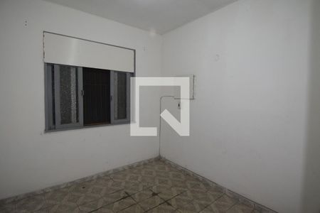 Quarto  de apartamento para alugar com 2 quartos, 70m² em Jardim Vinte E Cinco de Agosto, Duque de Caxias