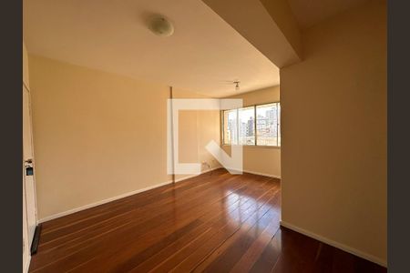 Sala de apartamento para alugar com 3 quartos, 78m² em Santo Antônio, Belo Horizonte