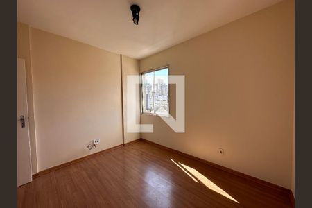 Quarto 2 de apartamento para alugar com 3 quartos, 78m² em Santo Antônio, Belo Horizonte