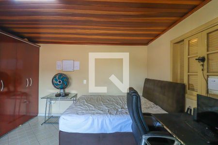 Casa à venda com 280m², 4 quartos e 3 vagas Casa à venda com 280m², 4 quartos e 3 vagasSuíte