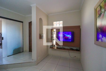 Casa à venda com 4 quartos, 280m² em Parque União, Jundiaí