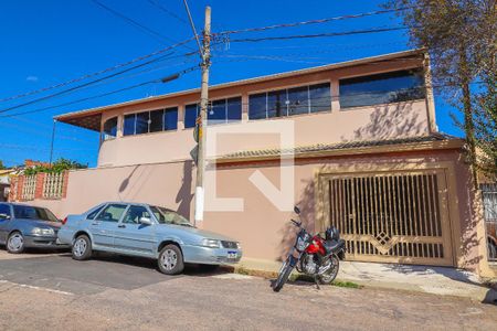 Casa à venda com 280m², 4 quartos e 3 vagas