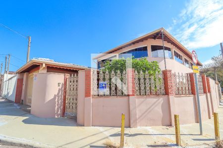 Casa à venda com 280m², 4 quartos e 3 vagas