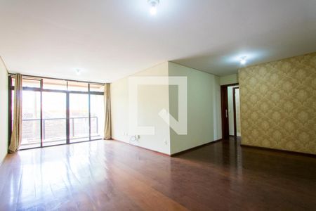 Sala de apartamento à venda com 3 quartos, 159m² em Vila Bastos, Santo André