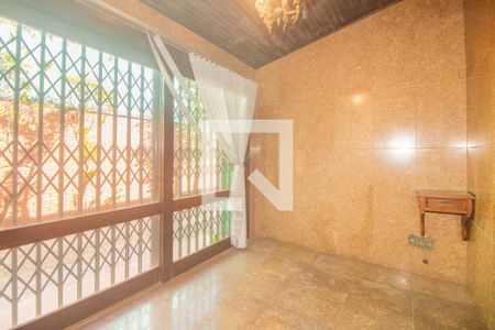 Casa à venda com 494m², 5 quartos e 6 vagas Casa à venda com 494m², 5 quartos e 6 vagasCopa