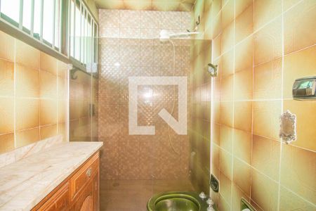 Casa à venda com 494m², 5 quartos e 6 vagas Casa à venda com 494m², 5 quartos e 6 vagasBanheiro da Suíte 2