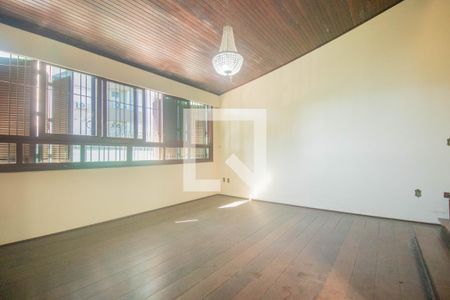 Sala de Estar de casa para alugar com 5 quartos, 494m² em Vila Jardim, Porto Alegre