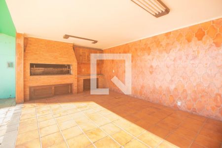 Casa à venda com 494m², 5 quartos e 6 vagas Casa à venda com 494m², 5 quartos e 6 vagasChurrasqueira 2